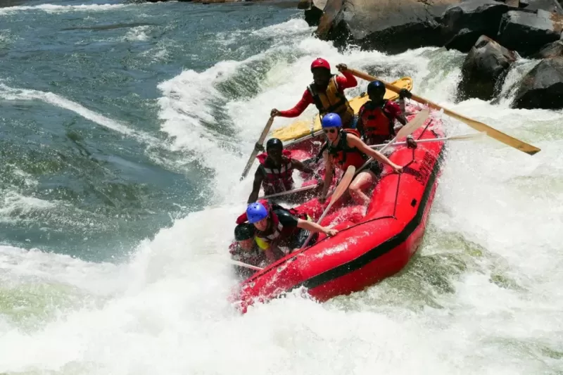 int2-rafting-1024x683