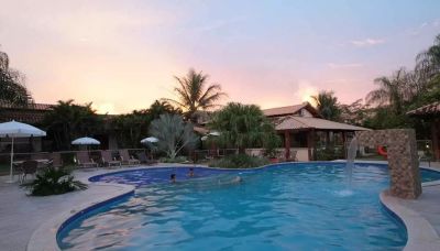 hotel-com-piscina-sacada.jpeg