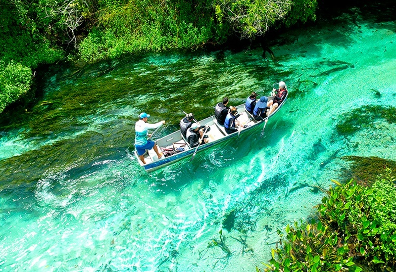 passeio de barco em Bonito 1